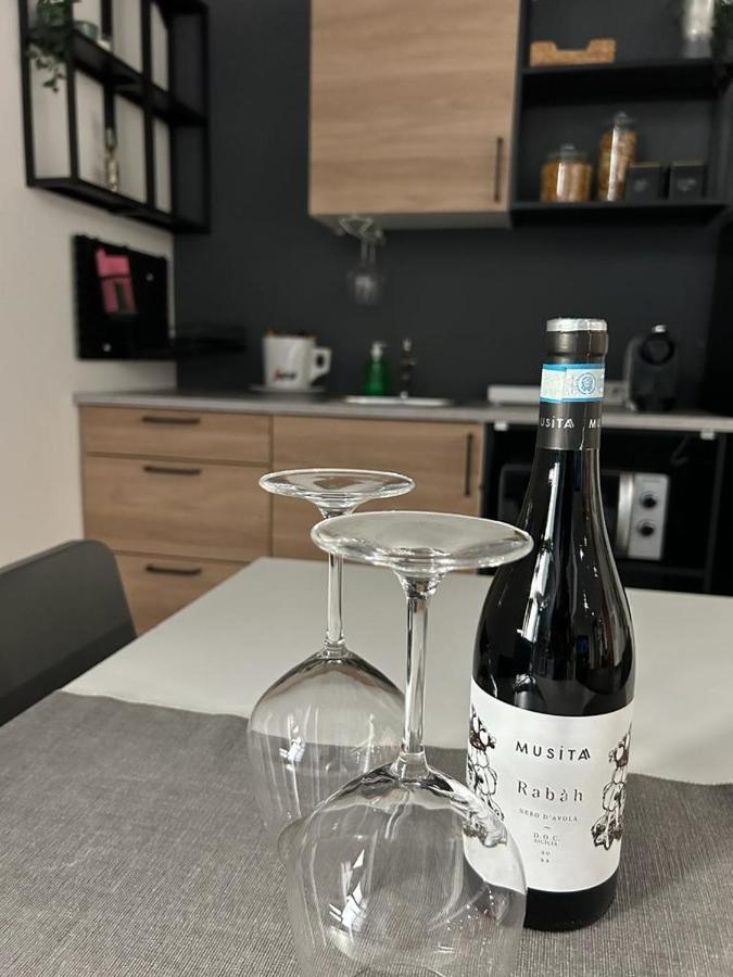 הוילה סירקוזה Loft In Ortigia מראה חיצוני תמונה